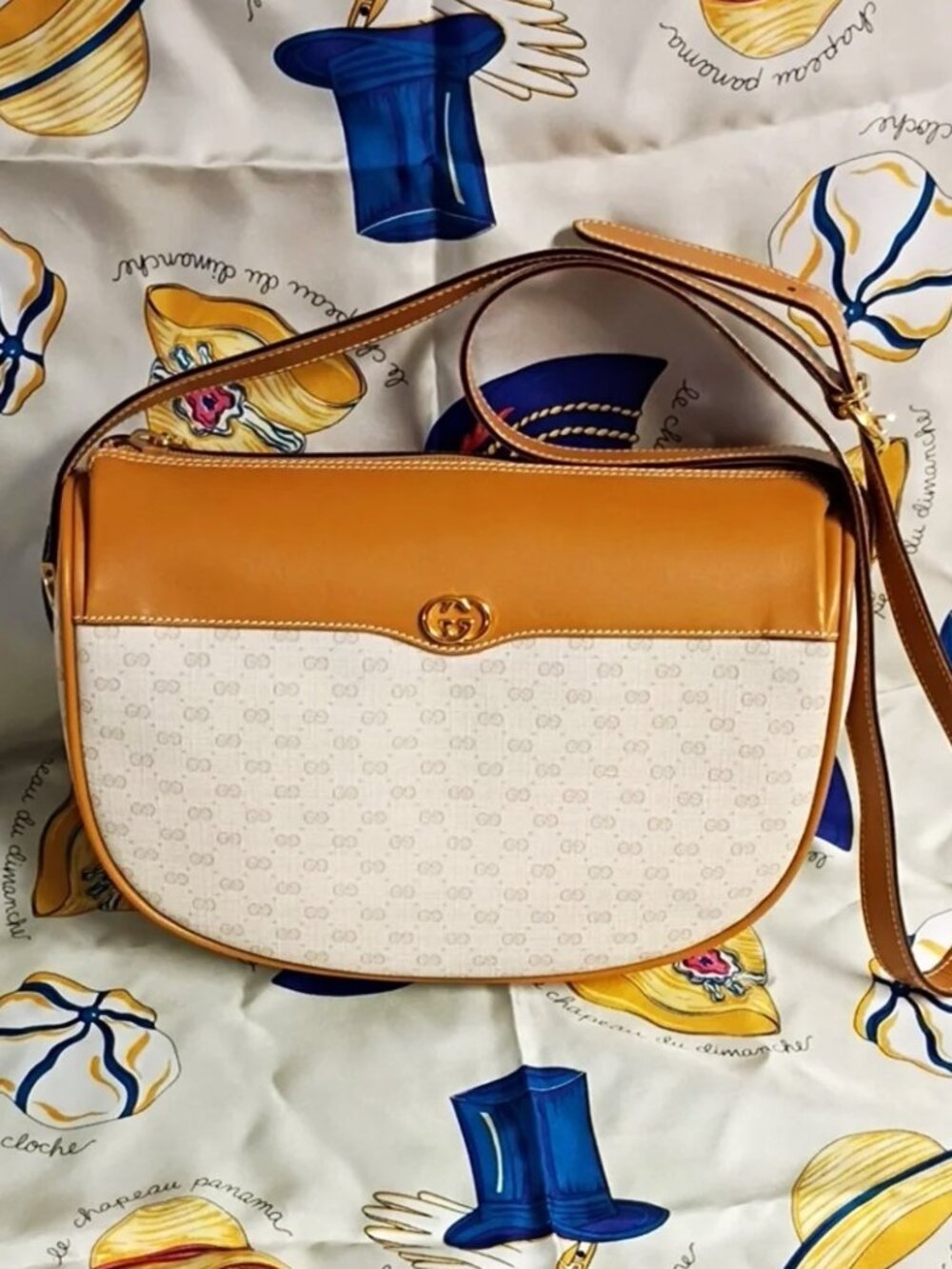 ❤️Authentic 3 PC LN GUCCI Ophidia GG Supreme White Crossbody Box Style Purse
